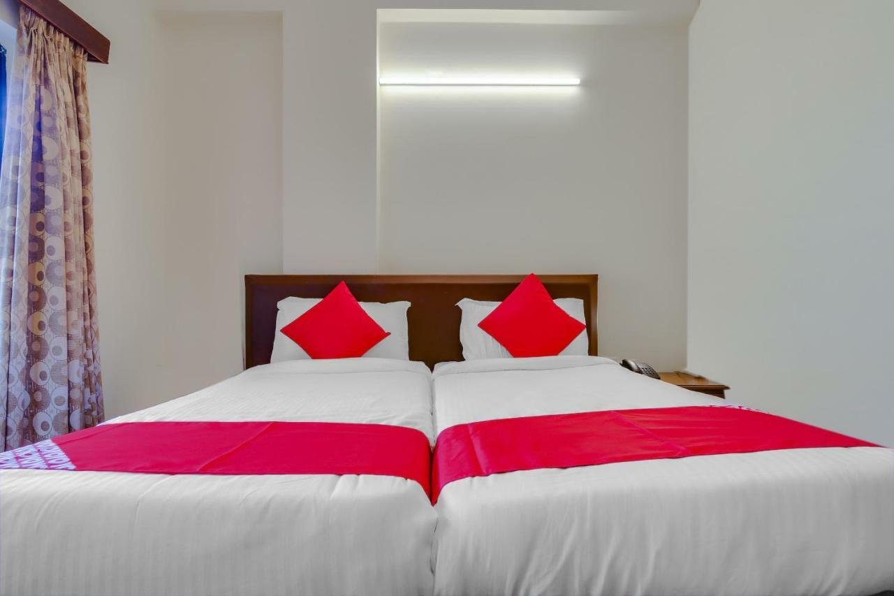 Collection O 45765 Xavier Beach Resort Candolim Bagian luar foto
