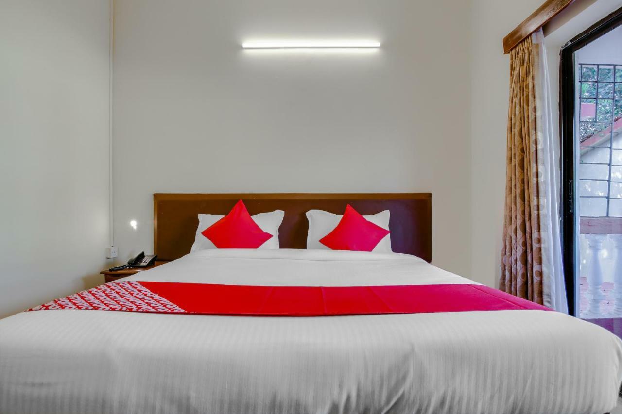 Collection O 45765 Xavier Beach Resort Candolim Bagian luar foto